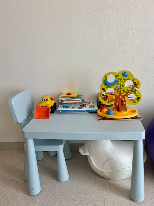 Coin jeux pour enfants dans le cabinet d'ostéopathie
